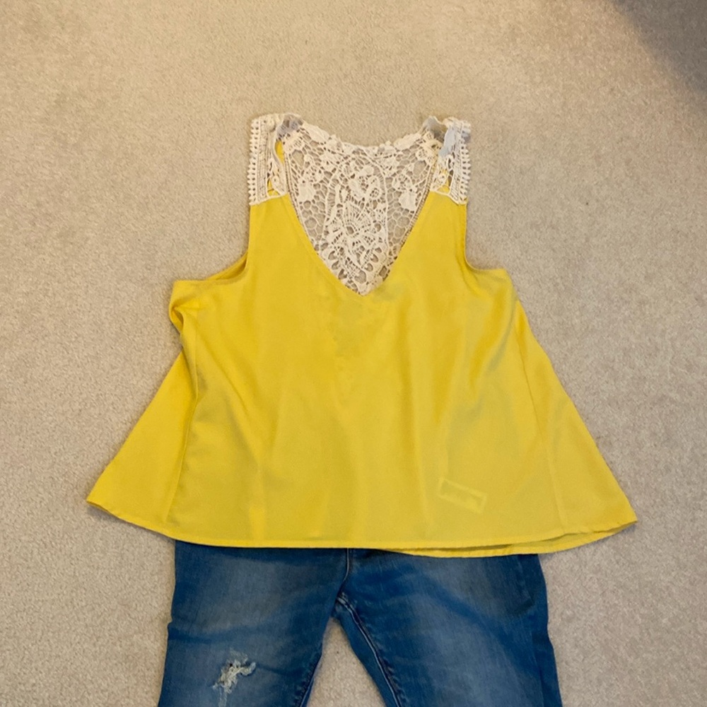 Forever 21 Flowy Tank Top